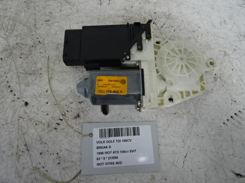 MOTOR RUITMECHANISME VOOR RECHTS Vw GOLF IV 11/97 - 03