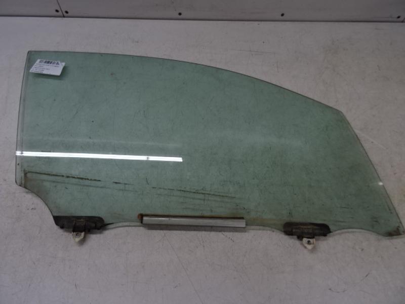 RIGHT FRONT DOOR WINDOW Toyota C-HR (1) 11/16-10/19