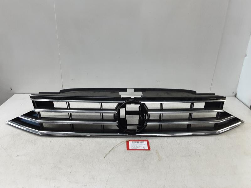 CALANDRE Vw PASSAT 11/14 - 19