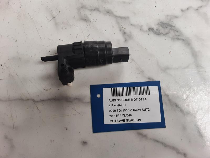 SCHEIBENSPRÜHERPUMPE VORNE Audi Q3 11/18+