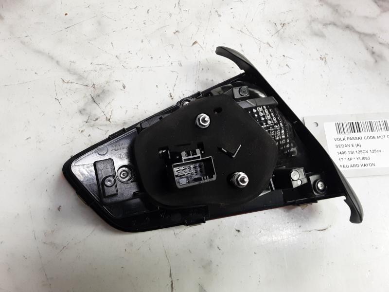LICHT ACHTERKLEP RECHTS Vw PASSAT 11/14 - 19