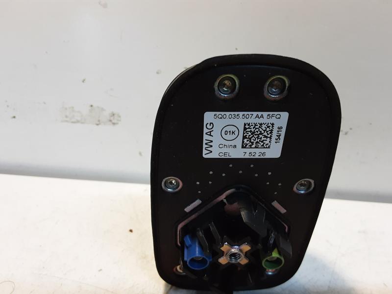 ANTENNA Vw TOURAN 09/15+
