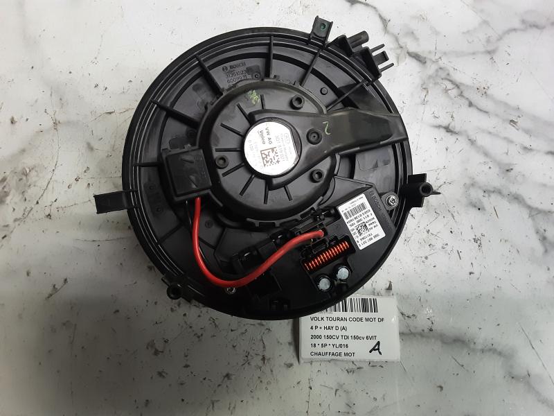 MOTOR VERWARMING Vw TOURAN 09/15+