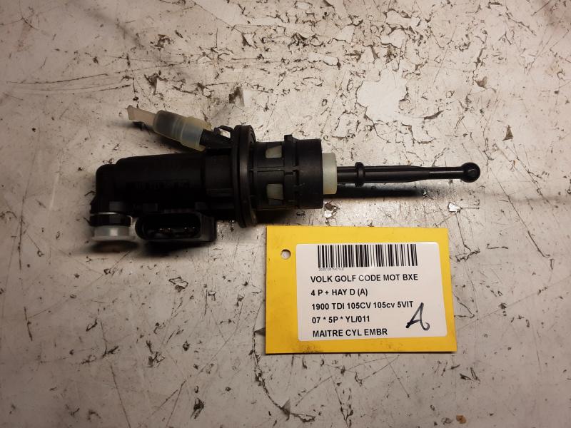 MAÎTRE CYLINDRE D'EMBRAYAGE Vw GOLF V 11/03 - 08