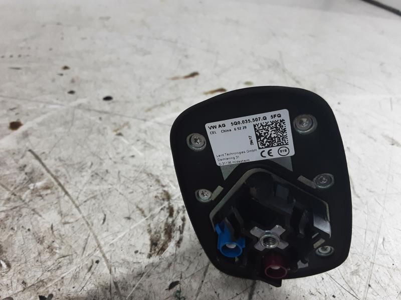 ANTENNA Vw T-ROC 10/17 - 4/22
