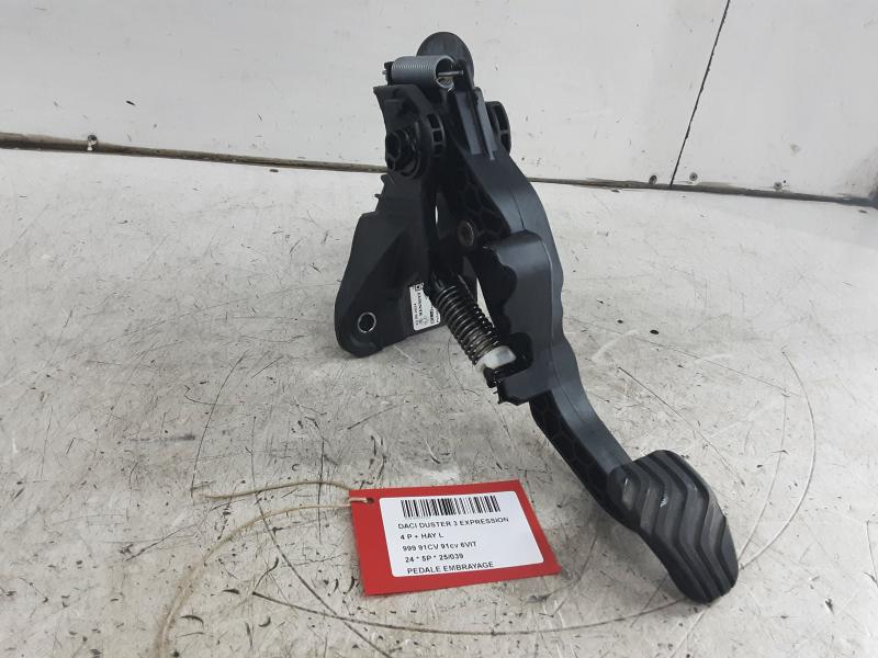 CLUTCH PEDAL Dacia DUSTER 1/24+