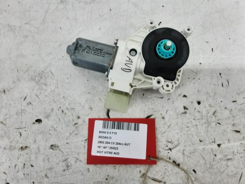 MOTEUR DE VITRE DE PORTE AVANT DROITE Bmw 5 F10/F11 03/10 - 17