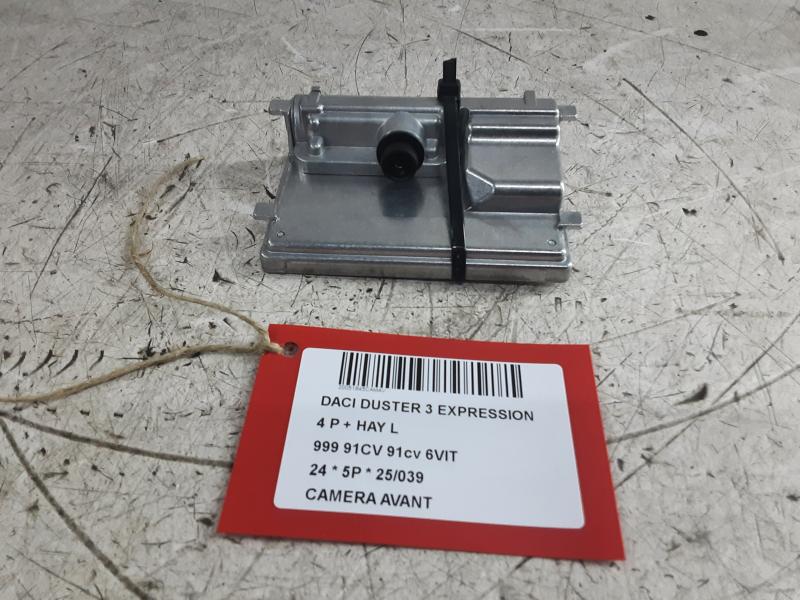 CAMERA AVANT Dacia DUSTER 1/24+