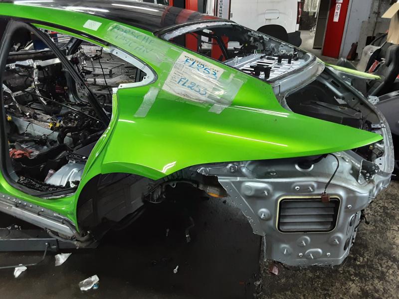 FENDER LIFT REAR Porsche TAYCAN 4S