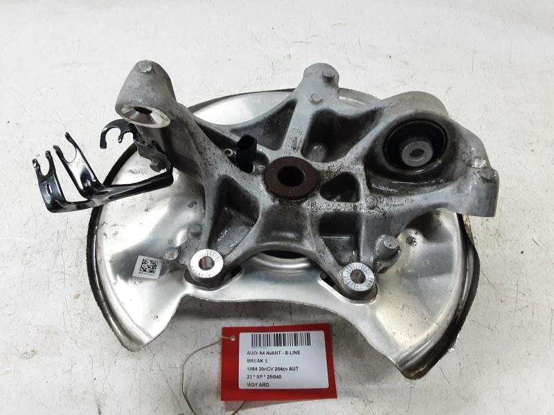 MOYEU ARRIERE DROIT Audi A4 09/19 - 25