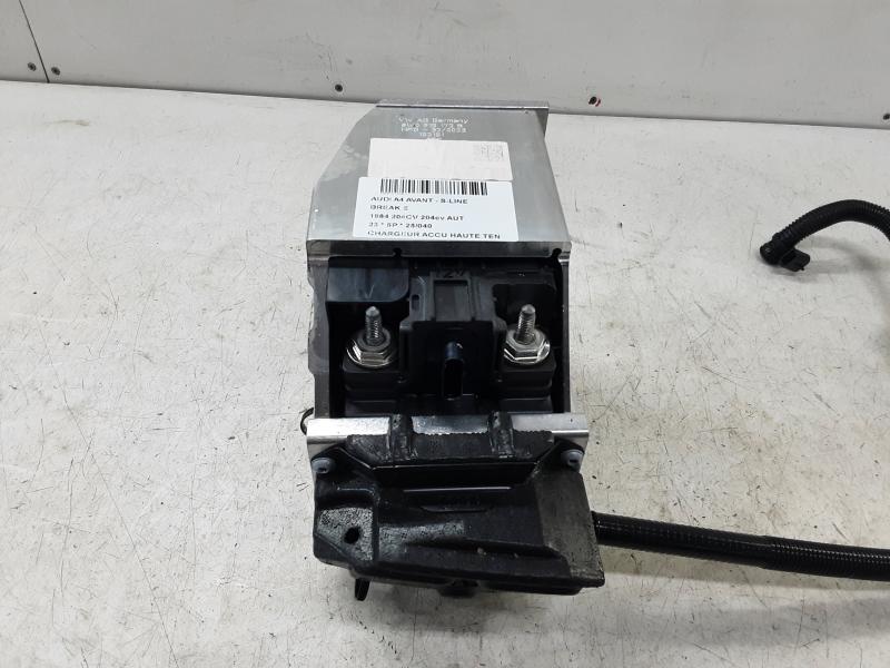 CHARGEUR ACCU HAUTE TENSION Audi A4 09/19 - 25
