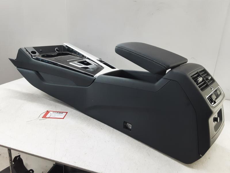CONSOLE CENTRALE Audi A4 09/19 - 25