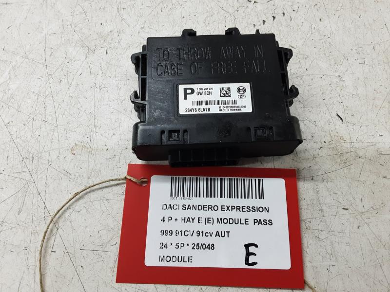 MODUL Dacia SANDERO 1/21 +