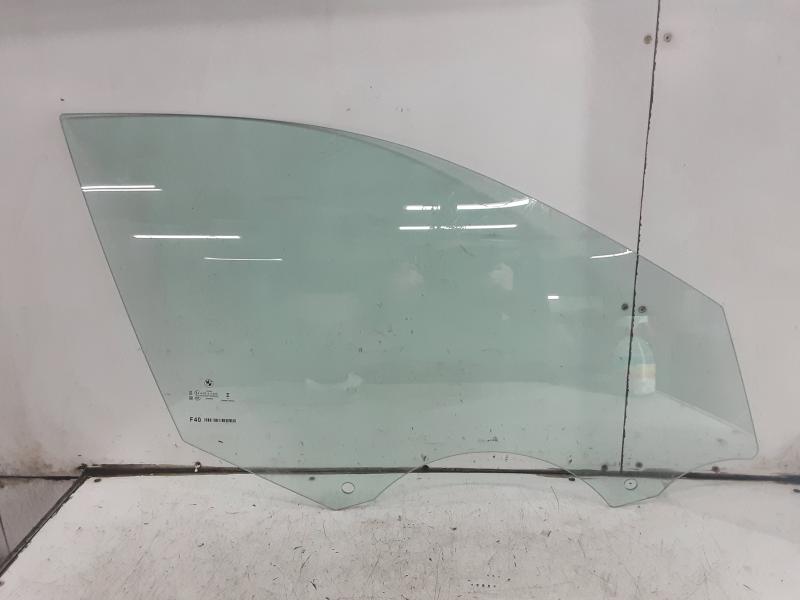 RIGHT FRONT DOOR WINDOW Bmw 1 F40 7/19+