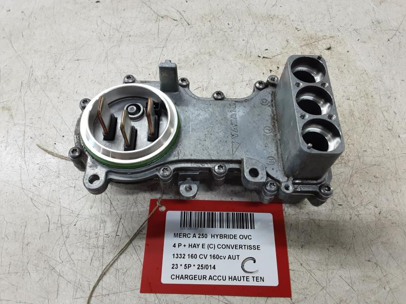 ACCULADER HOGE VOLTE Mercedes-Benz A W177 18 - 2/23