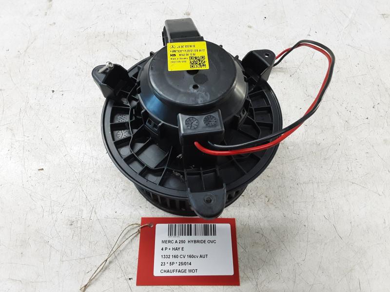 MOTOR VERWARMING Mercedes-Benz A W177 18 - 2/23