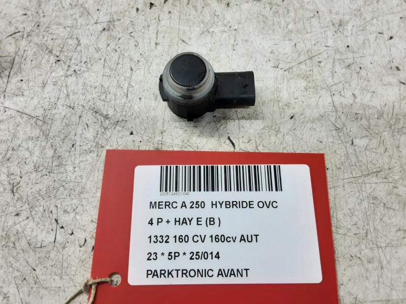 PARKEERSENSOREN VOOR Mercedes-Benz A W177 18 - 2/23