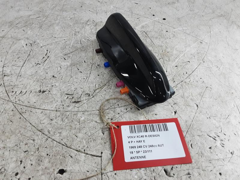 ANTENNA Volvo XC40 3/18+