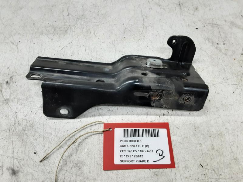 SUPPORT DE PHARE AVANT DROIT Peugeot BOXER 14+