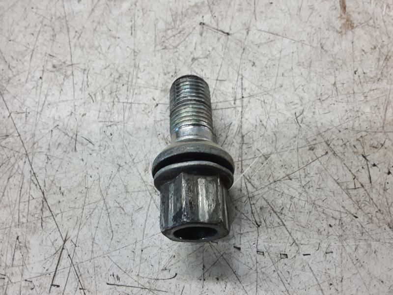 KIT WHEEL SCREWS Audi RS3 2019+