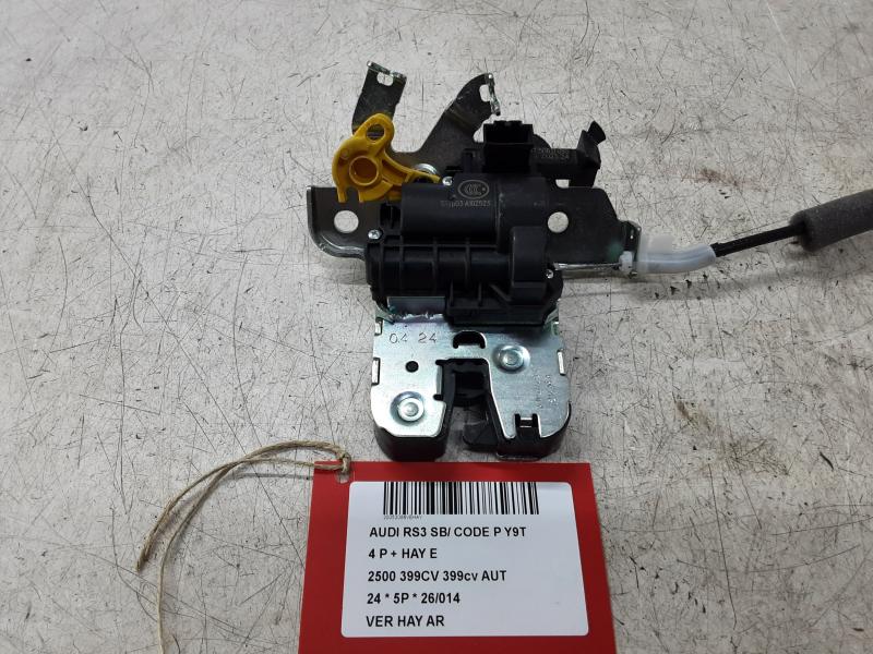 CENTRALE VERGRENDELING ACHTERKLEP Audi RS3 2019+
