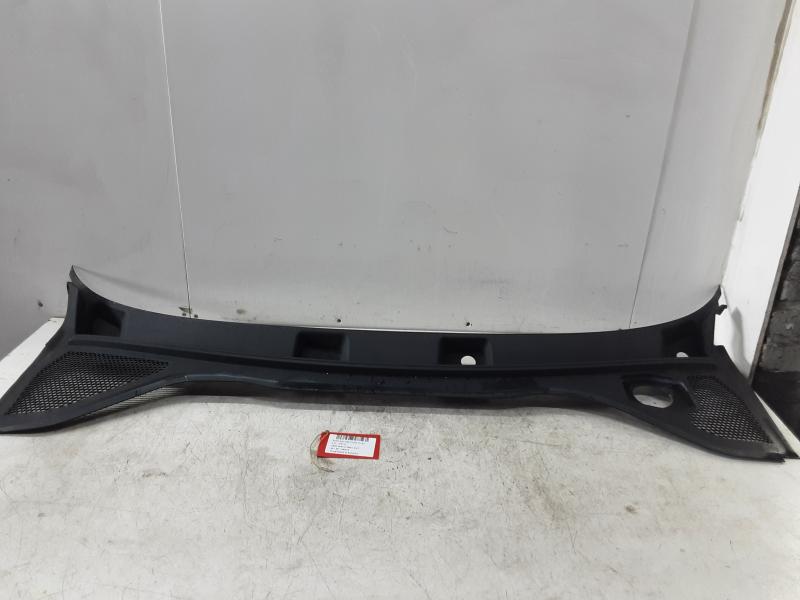 PLASTIQUE D'AUVENT Audi RS3 2019+