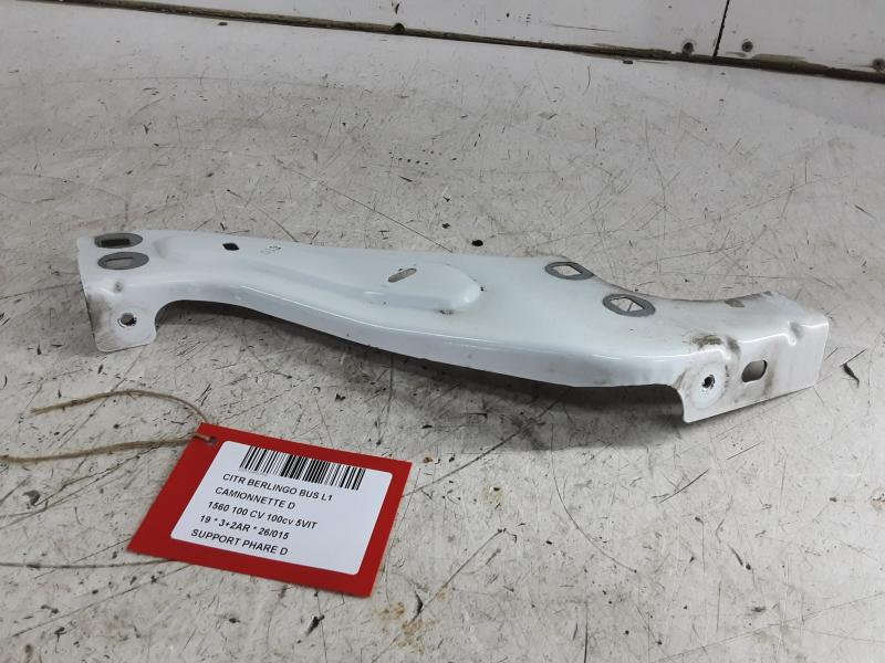 SUPPORT DE PHARE AVANT DROIT Citroen BERLINGO 08 - 18