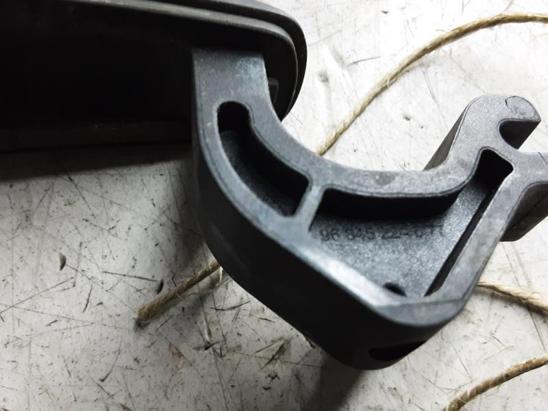 POIGNEE DE PORTE AVANT DROITE Citroen BERLINGO 08 - 18