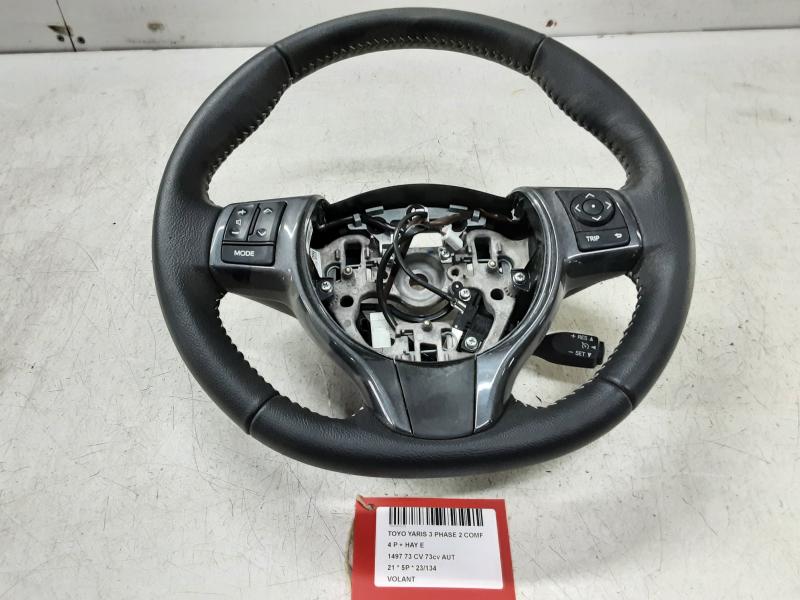 VOLANT Toyota YARIS (5) 9/14 - 2/20