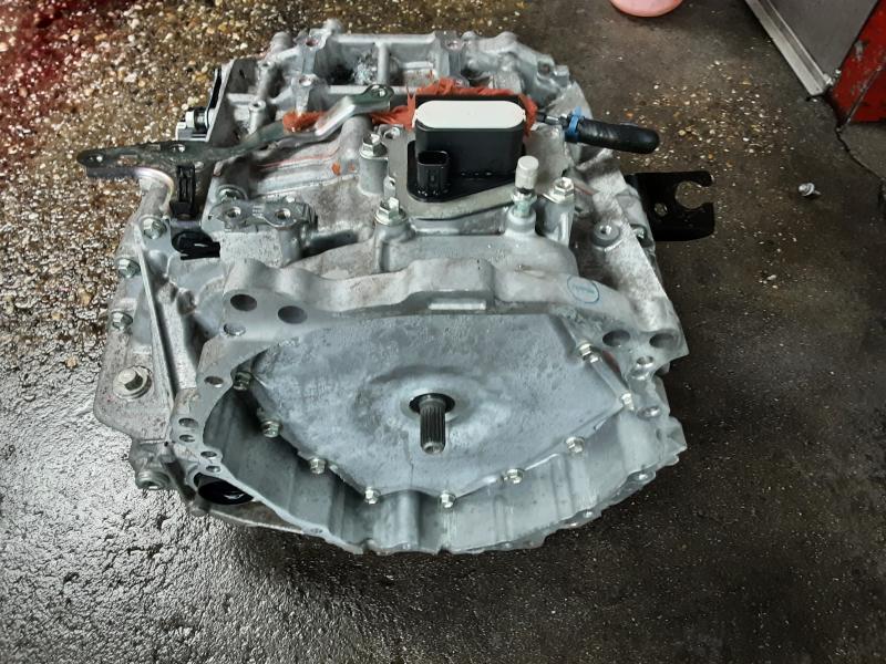 GETRIEBE Toyota YARIS (5) 9/14 - 2/20