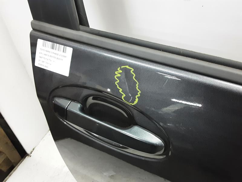 PORTE AVANT DROITE Toyota YARIS (5) 9/14 - 2/20