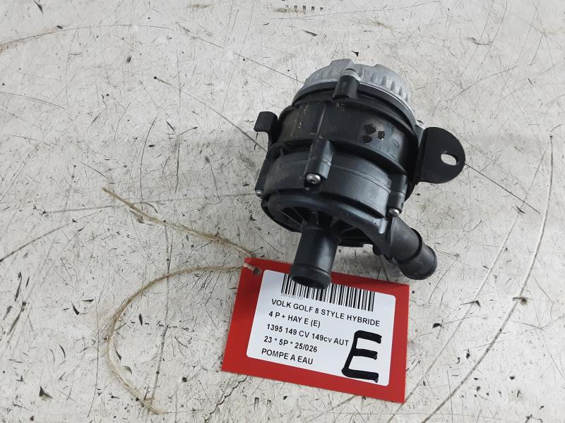 POMPE A EAU Vw GOLF VIII 2/20+