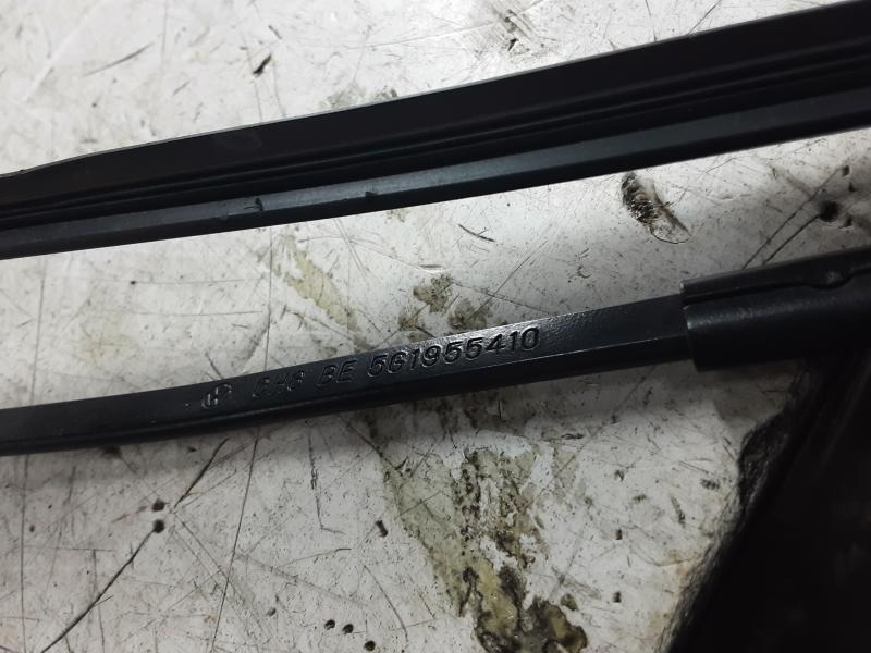 RIGHT FRONT WIPER ARM Vw GOLF VIII 2/20+