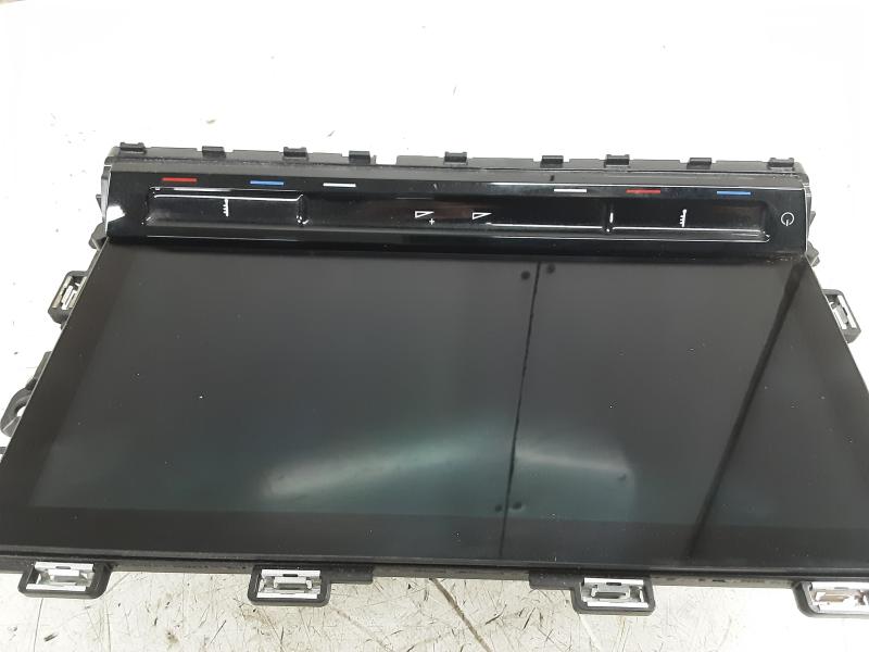 BILDSCHIRM Vw GOLF VIII 2/20+