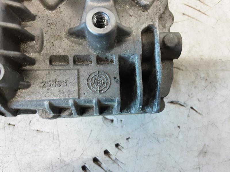 WIPER MOTOR FRONT Ford 