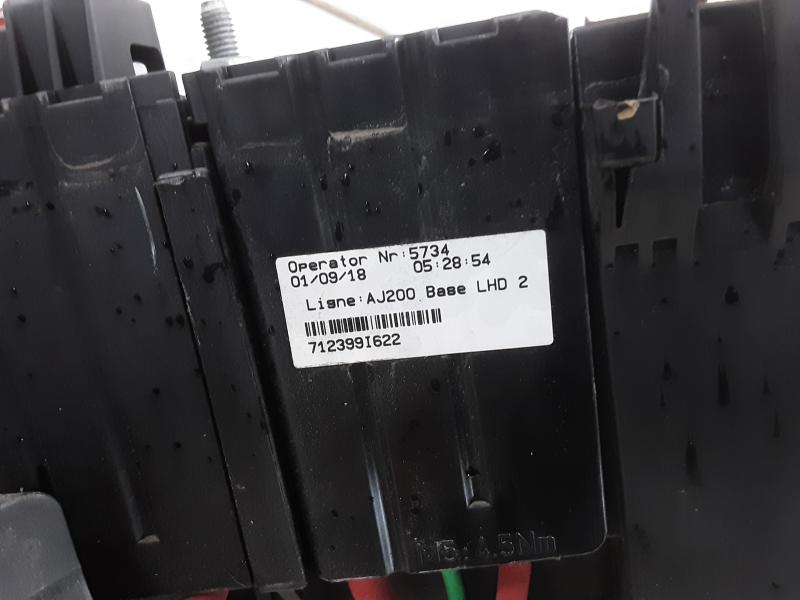 BOITE A FUSIBLES Land Rover EVOQUE 06/11 - 19