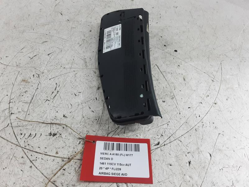 AIRBAG STOEL RECHTS VOOR Mercedes-Benz A W177 18 - 2/23