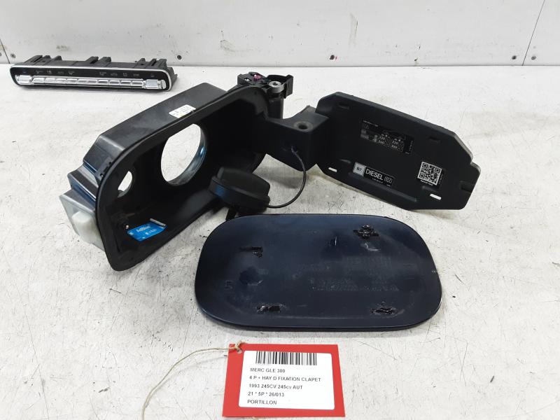 TANK KLEP Mercedes-Benz GLE W167/C167 19+