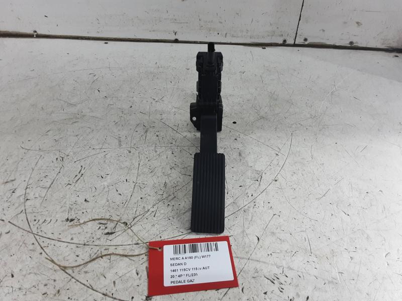 ACCELERATOR PEDAL Mercedes-Benz A W177 18 - 2/23