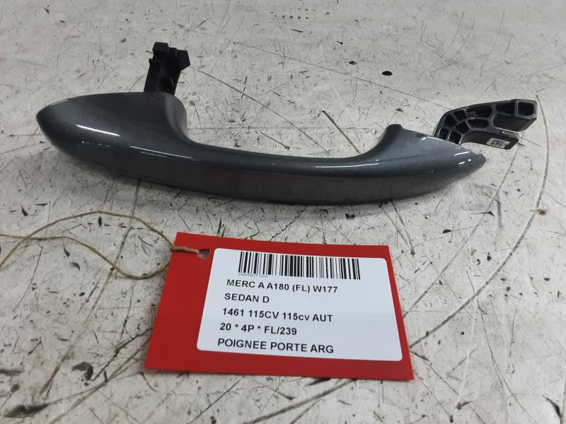 DOOR HANDLE REAR LEFT Mercedes-Benz A W177 18 - 2/23
