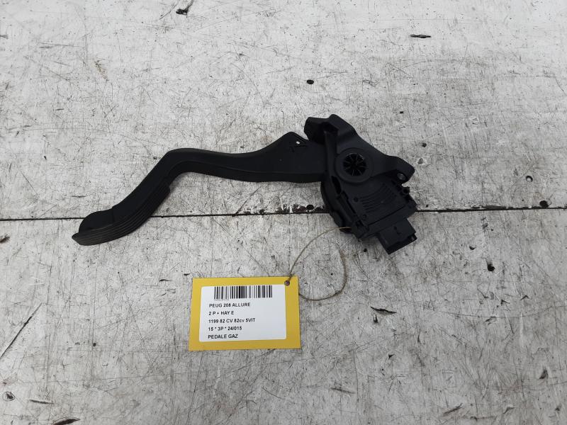 ACCELERATOR PEDAL Peugeot 