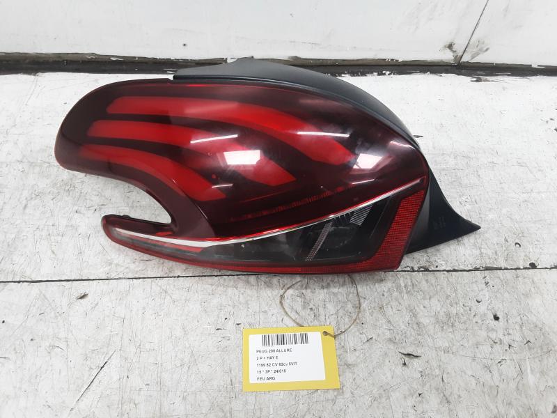 TAILLIGHT LEFT Peugeot 