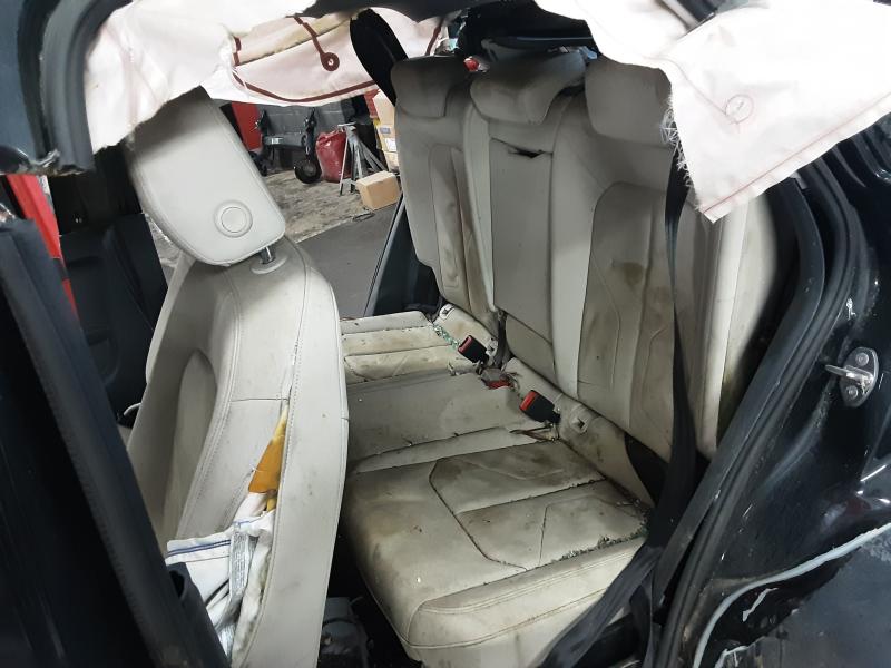 SITZ HINTEN Audi Q3 11/18+