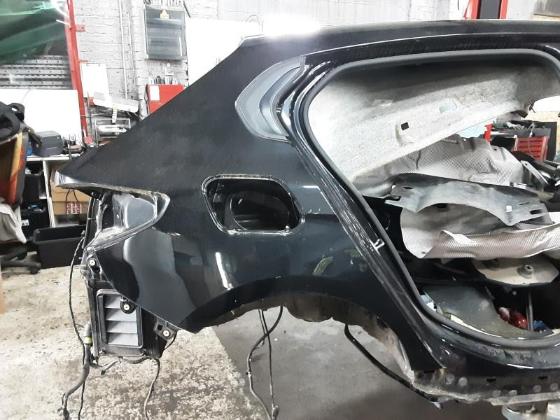 SPATBORD ACHTER RECHTS Bmw 1 F40 7/19+