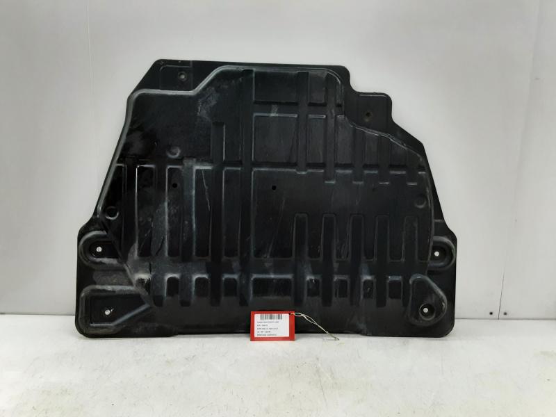 CARTER DEKSEL MIDDEN Land Rover DISCOVERY SPORT (1) 14 - 5/2019