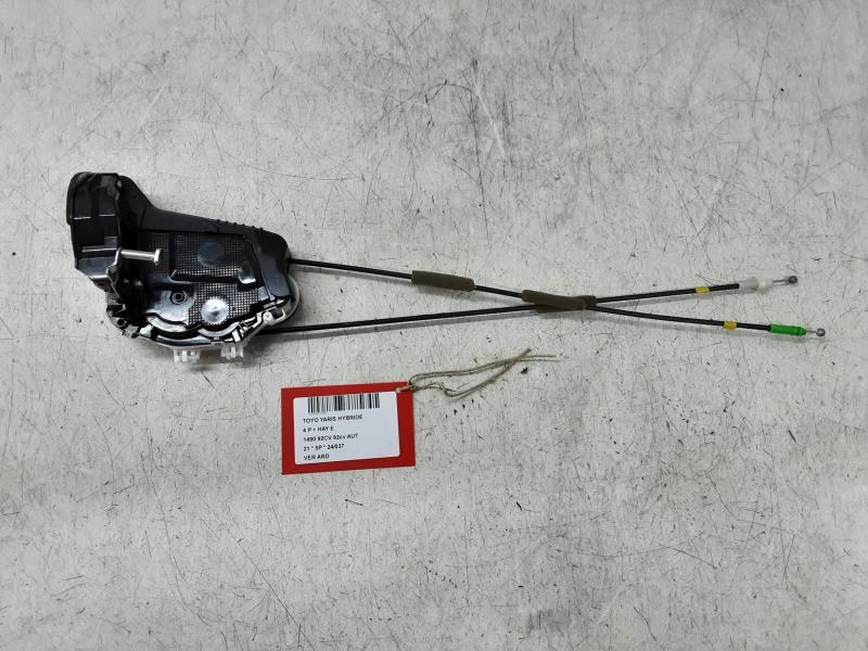 VERROUILLAGE DE PORTE ARRIERE DROITE Toyota YARIS (6) 2/20+