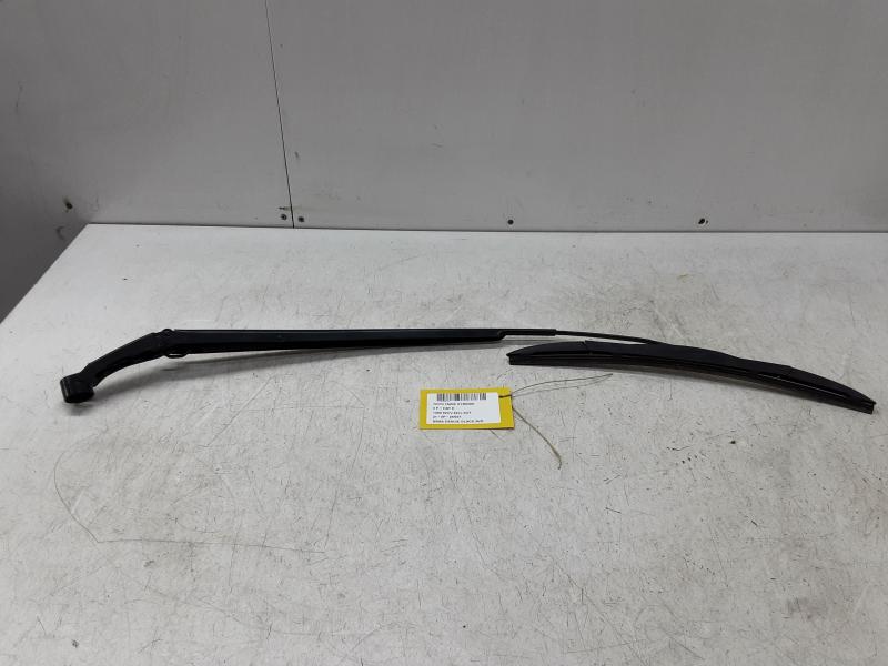 RIGHT FRONT WIPER ARM Toyota YARIS (6) 2/20+