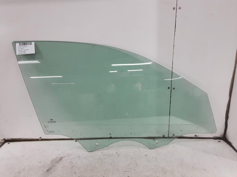 RIGHT FRONT DOOR WINDOW Audi A1 12/18+