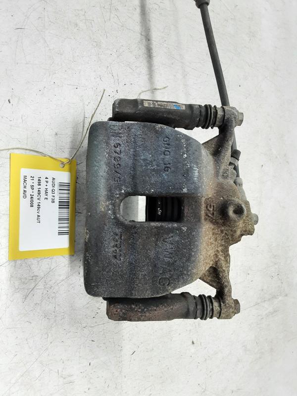 REMKLAUW VOOR RECHTS Audi Q3 11/18+