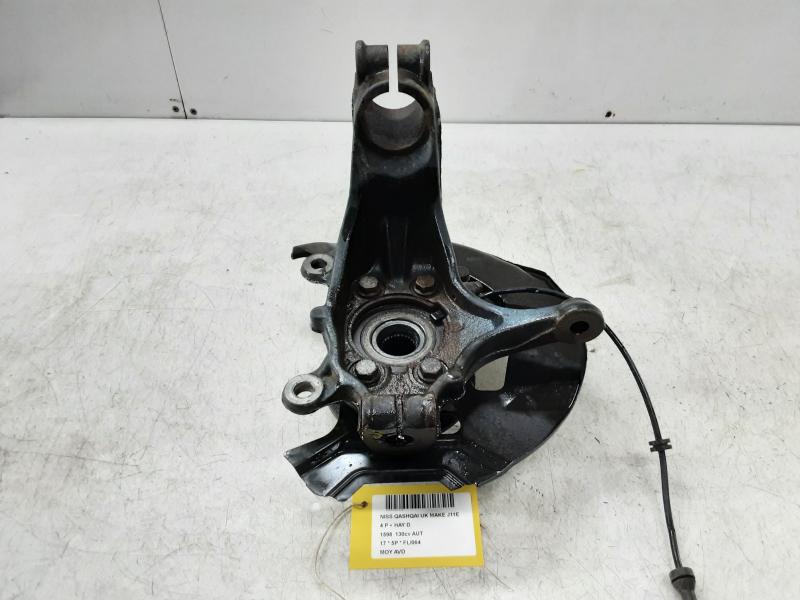 MOYEU AVANT DROIT Nissan QASHQAI 2/14 - 17 J11